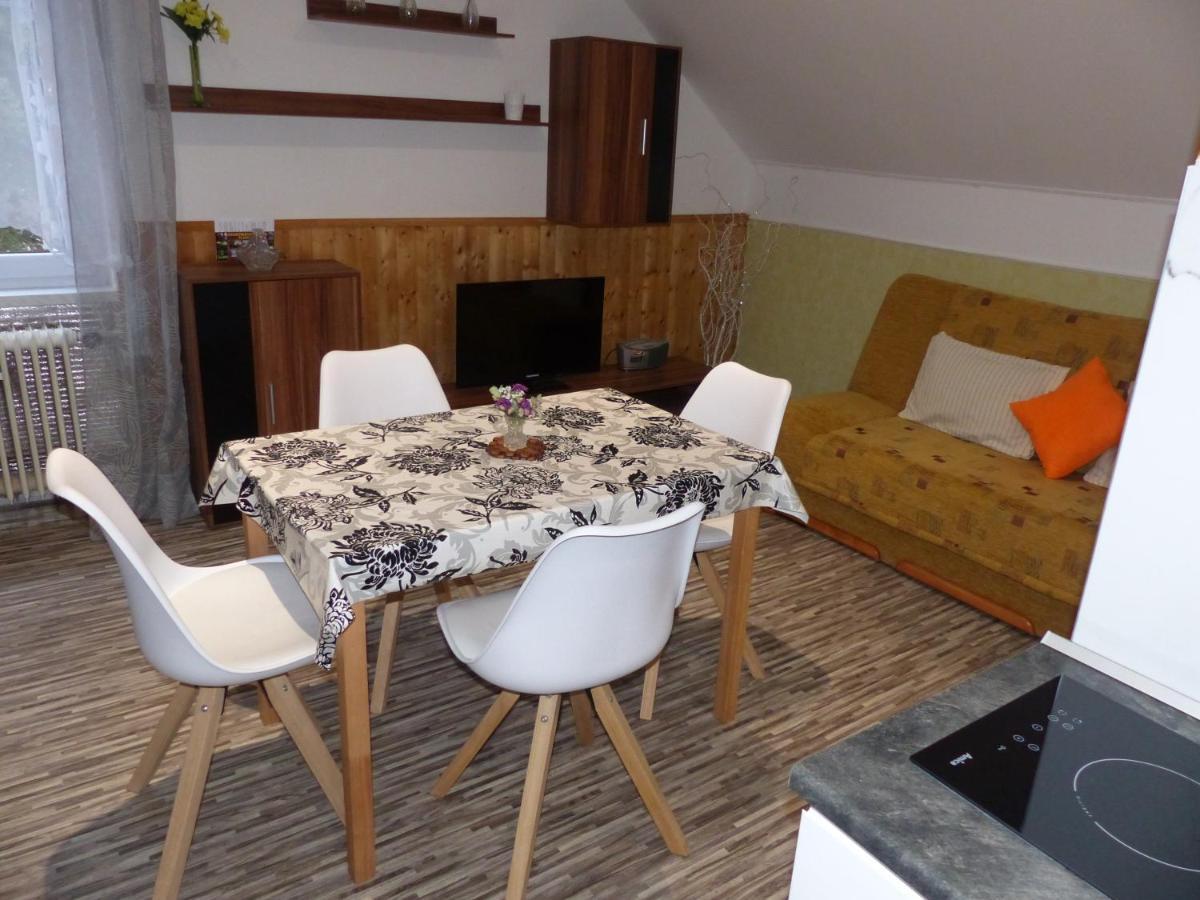 Apartmany Plischke Lipova Lazne Bagian luar foto